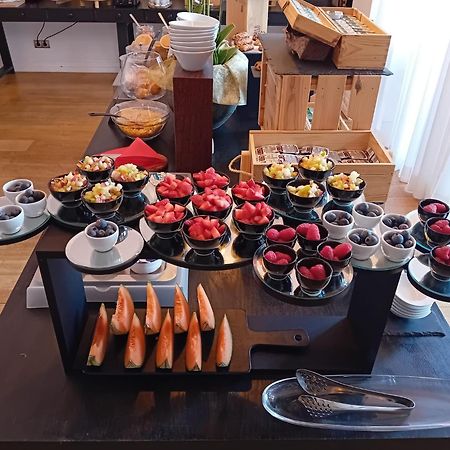 Villa Zawaia B&B Lagos Exteriör bild