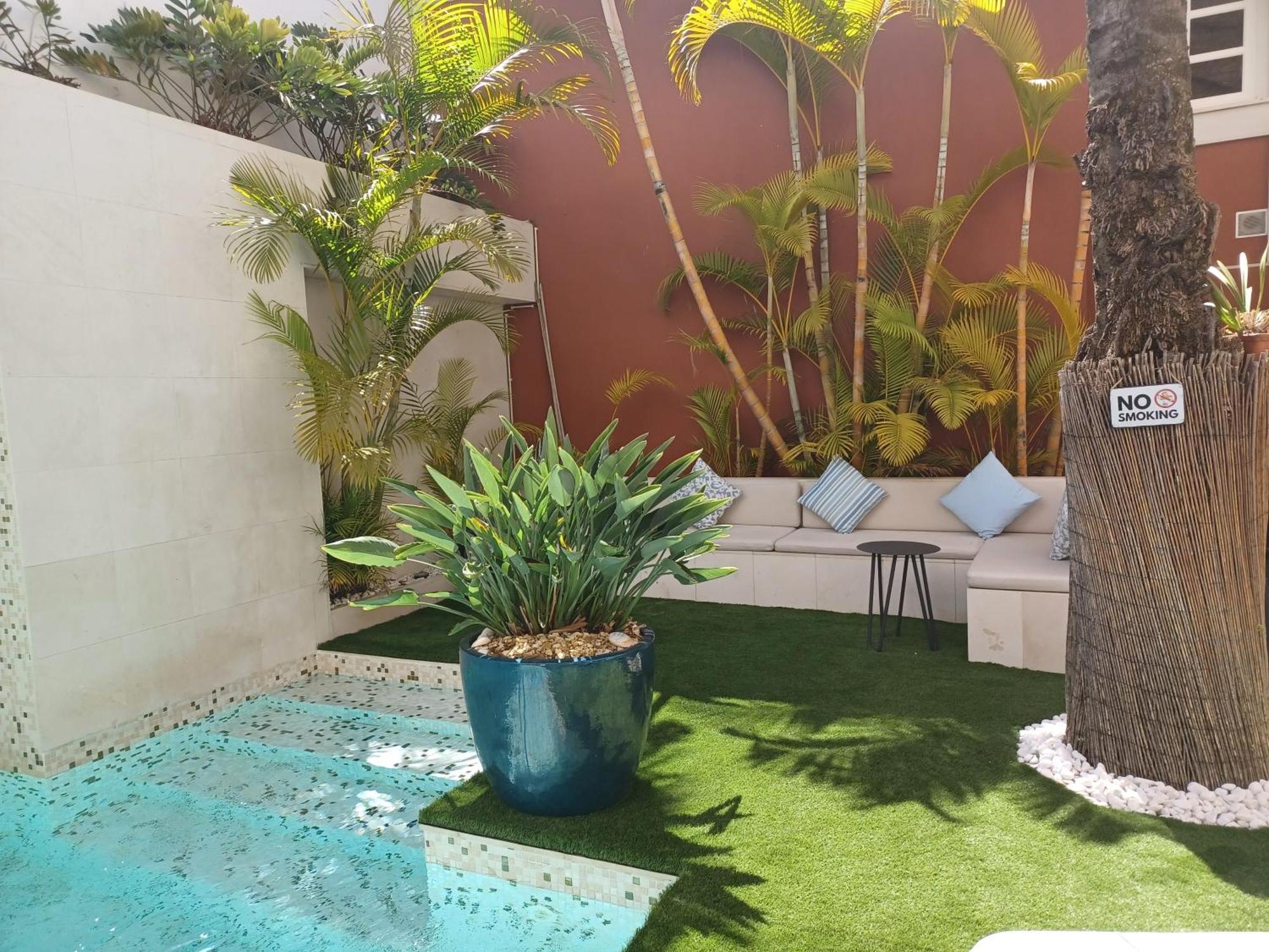 Villa Zawaia B&B Lagos Exteriör bild